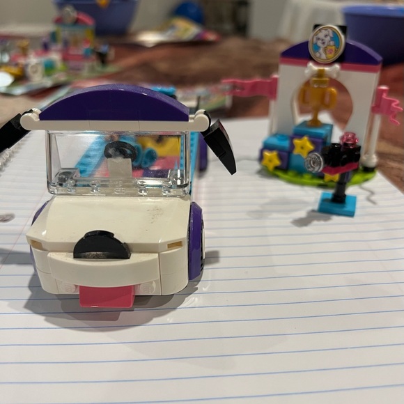 Lego Friends Puppy Set - Picture 10 of 16